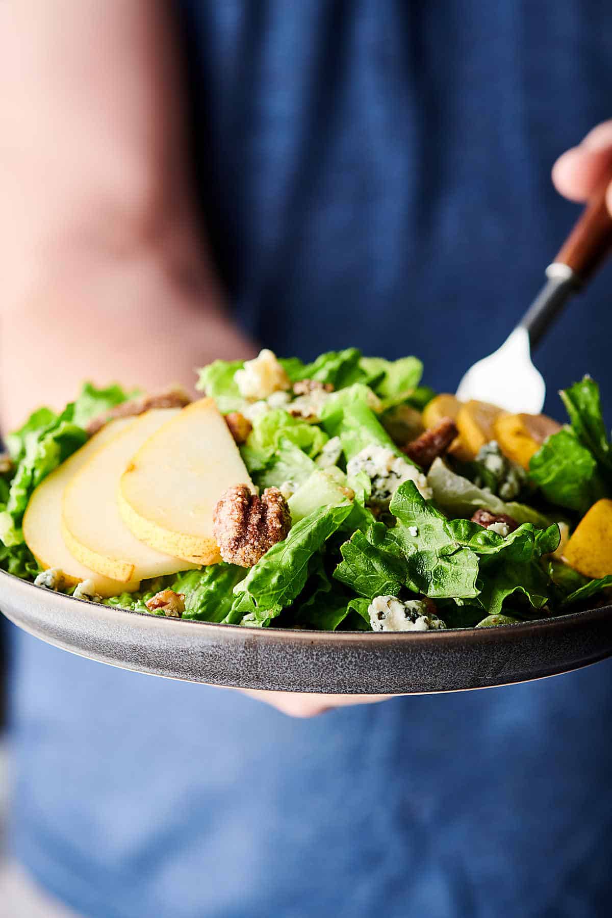Pear and Blue Cheese Salad with Candied Pecans Show Me the Yummy
