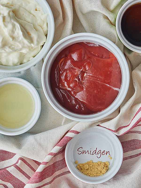 Sandwich sauce ingredients in separate bowls above