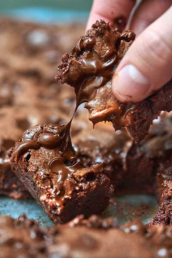 One Bowl Brownies Recipe - 8 Ingredients and 10 Minutes!