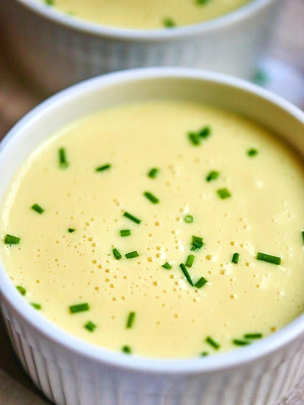 bowl of potato leek soup