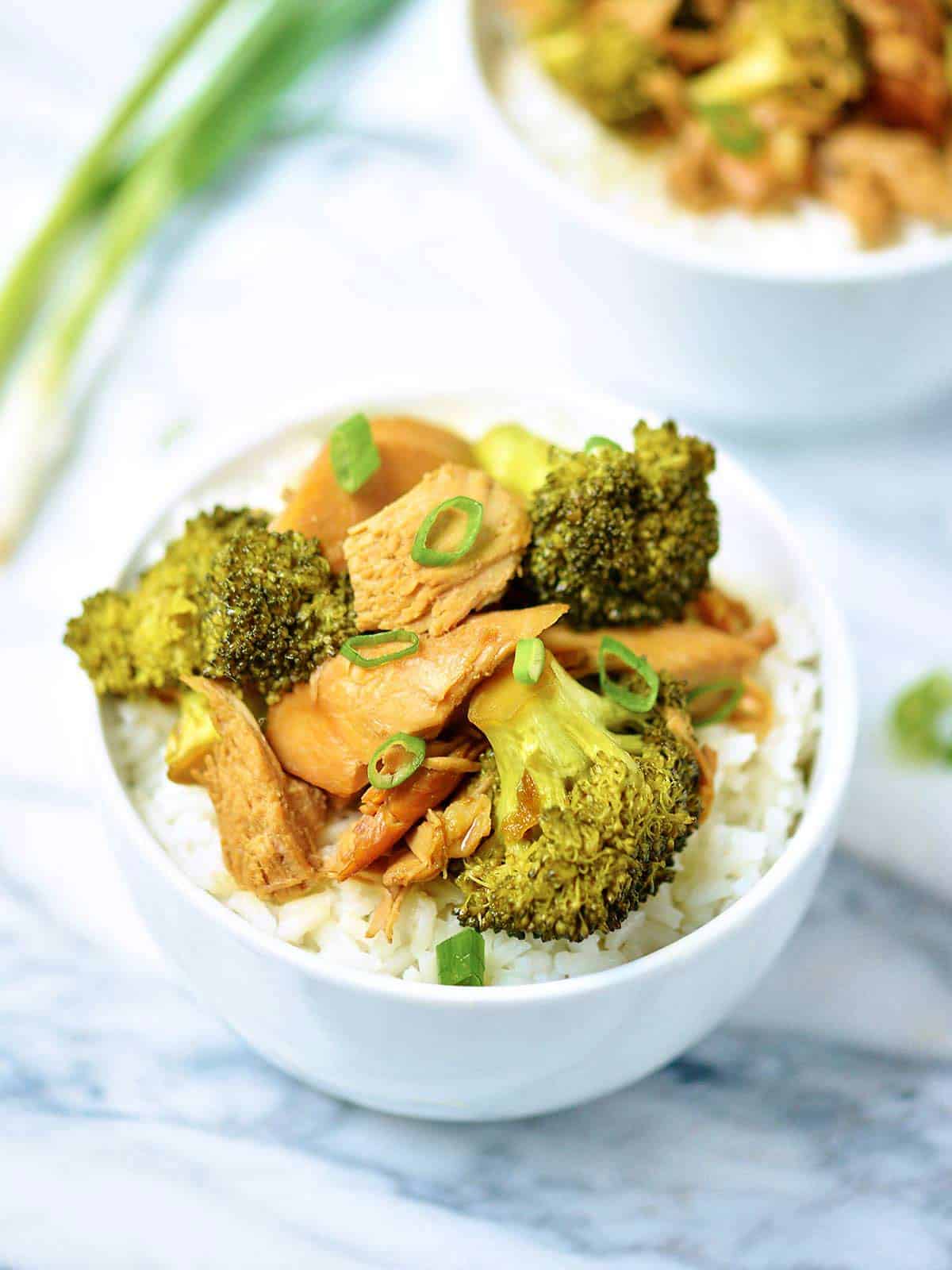 Crockpot Chicken and Broccoli Recipe - Healthy Chinese Chicken