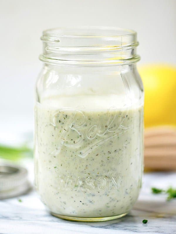 Homemade Greek Yogurt Ranch Dressing - easy, healthy, and delicious! 200 calories for the ENTIRE recipe! showmetheyummy.com #healthy #ranch #dressing #salad #glutenfree #vegetarian #lightenedup #greekyogurt