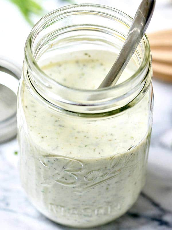 Homemade Greek Yogurt Ranch Dressing - easy, healthy, and delicious! 200 calories for the ENTIRE recipe! showmetheyummy.com #healthy #ranch #dressing #salad #glutenfree #vegetarian #lightenedup #greekyogurt 