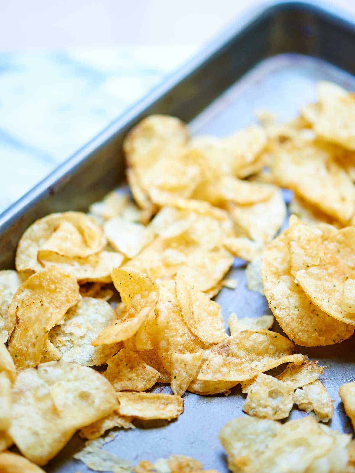 Kettle Chip Chicken Nachos - Easy Chicken Nachos