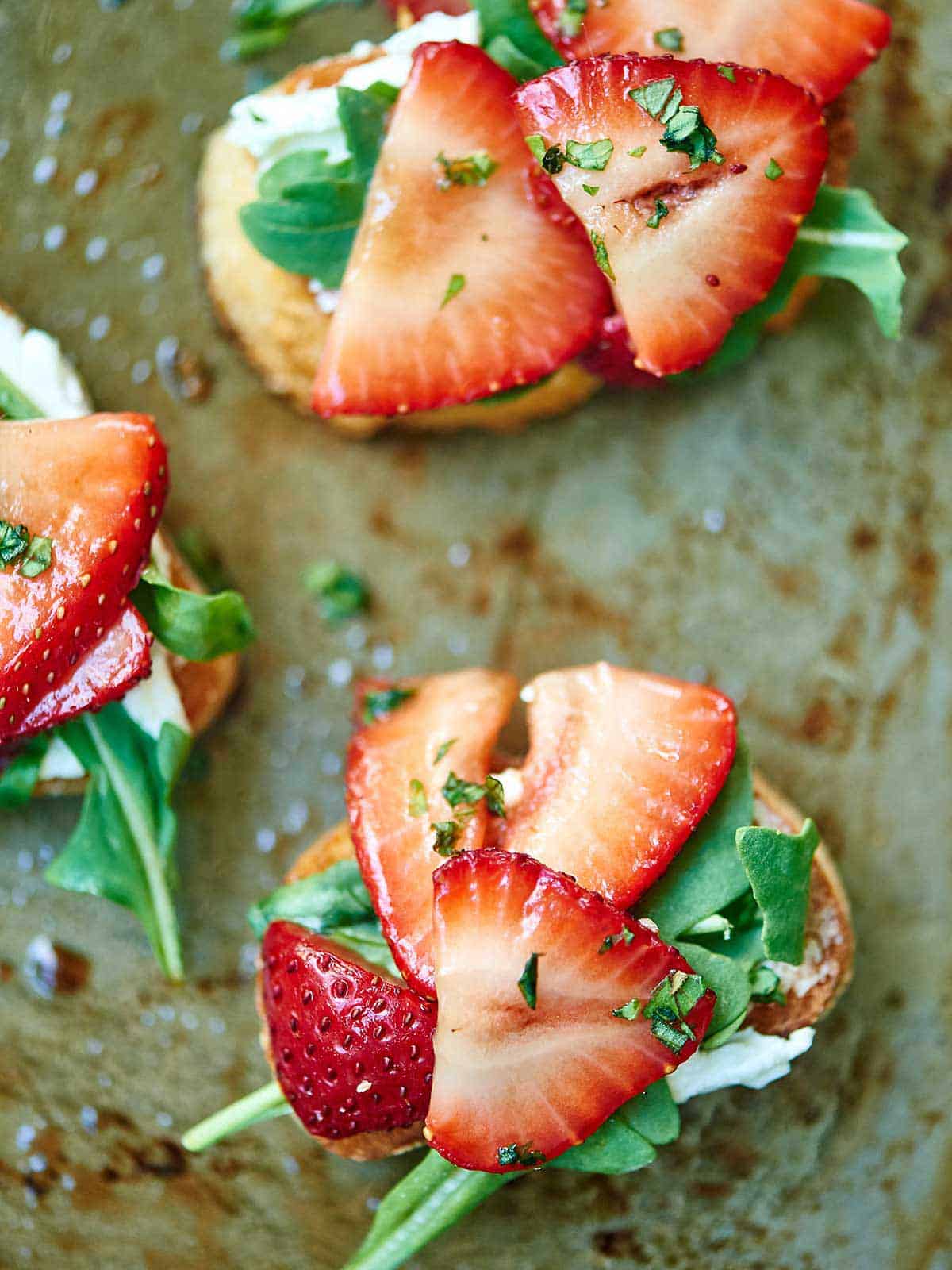 Strawberry Goat Cheese Bruschetta - Vegetarian Appetizer