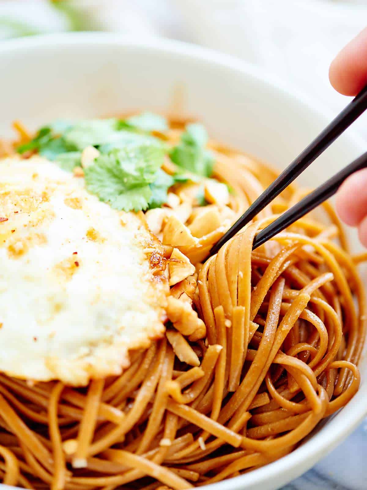 easy-asian-noodles-recipe-vegetarian-whole-wheat-pasta