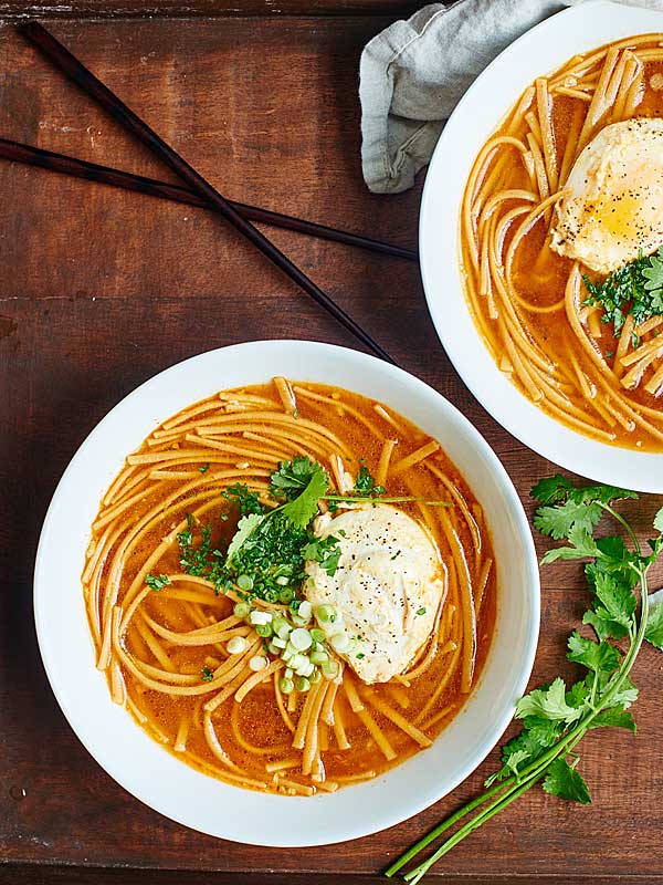 One-Pot Vegan Chicken Noodle Soup (30-Minute)