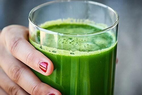 Green Juice Recipe - w/ Kale, Cucumber 