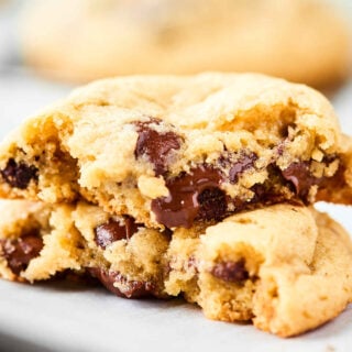 A classic cookie turned gluten free, I know you guys are gonna flip for these warm, gooey, and delicious Gluten Free Chocolate Chip Cookies! showmetheyummy.com #glutenfreechocolatechipcookies #glutenfree