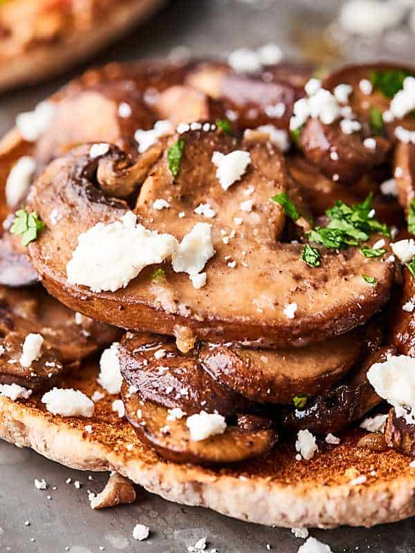 #ad Healthy Toast Recipes for the win! Two sweet: Peanut Butter Apple and Berries N' Cream. Two savory: Mushroom and Huevos Rancheros. All quick, easy, healthy, and totally delicious! showmetheyummy.com Made in partnership w/ @OzeryBakery #Ozery #OzeryBakery #OBCreation #FuelYourBody