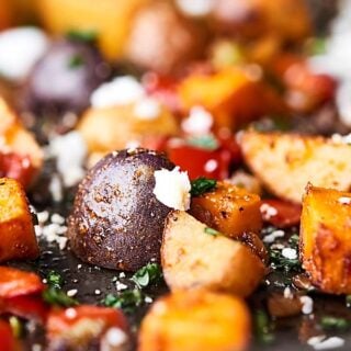 Slightly crispy exterior with perfectly fluffy centers, and smothered in butter and spices, these Roasted Breakfast Potatoes are quick, EASY, and completely addicting. showmetheyummy.com