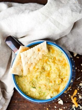 Skinny Broccoli Cheese Soup Recipe - 30 Minute Dinner, 200 Calories