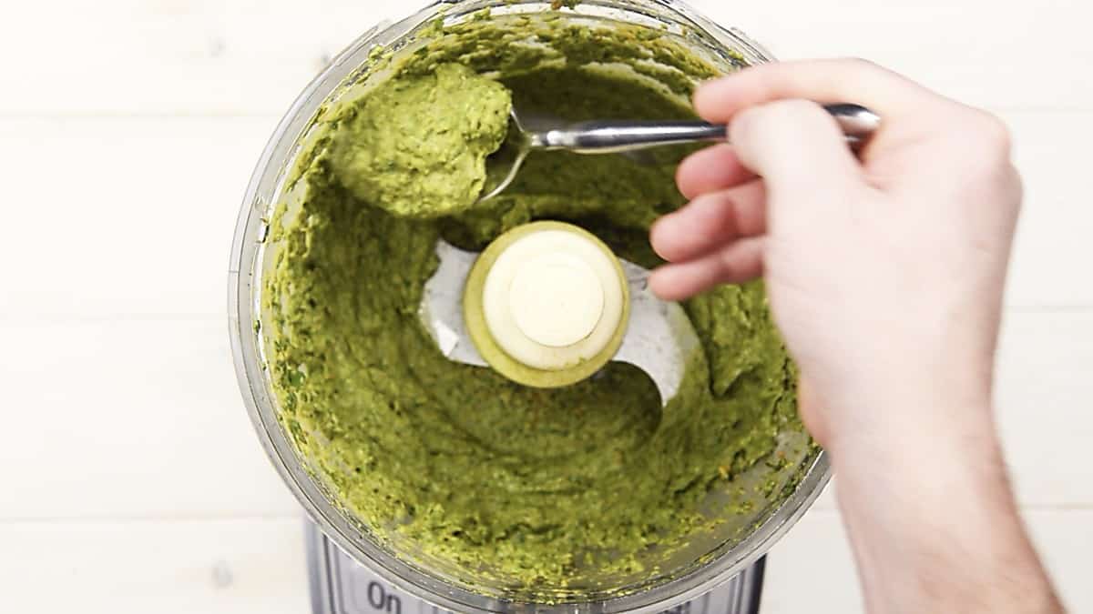 Avocado Pesto Recipe Vegan, Gluten Free, and Oil Free!