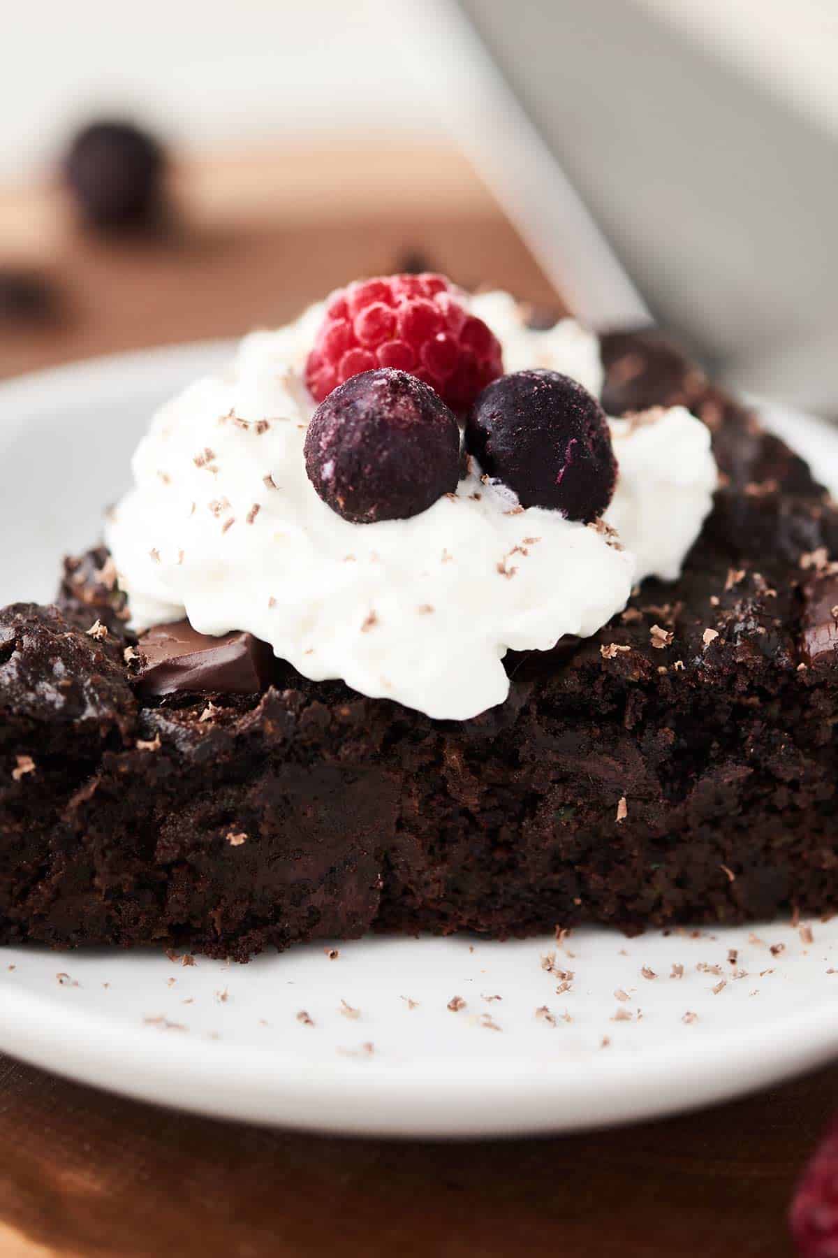 Healthy Chocolate Zucchini Cake (Gluten-Free, Paleo, Low Sugar)