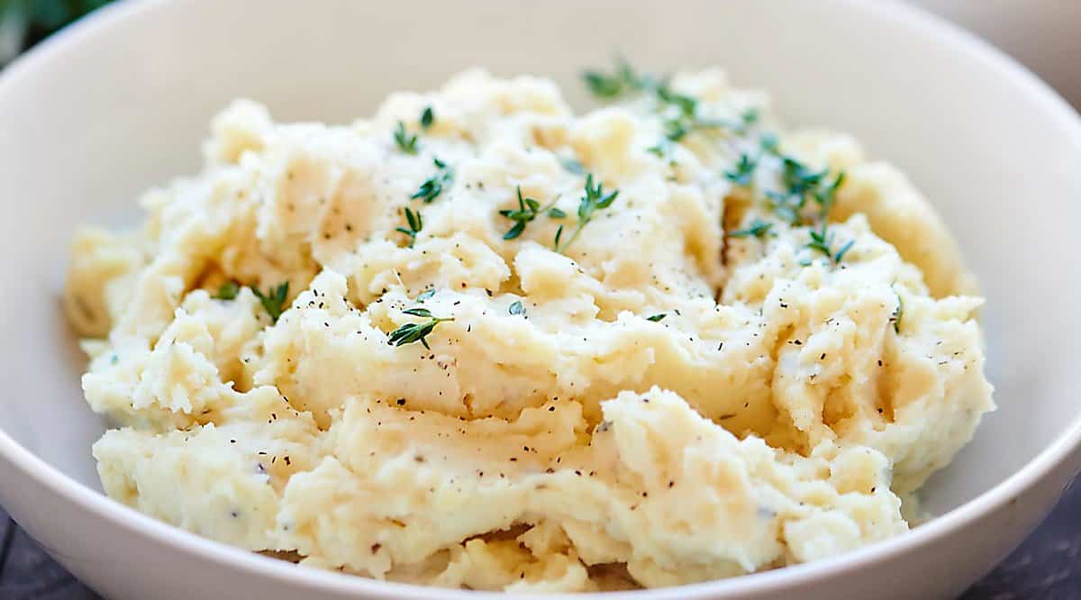Crockpot mashed potatoes in a bowl