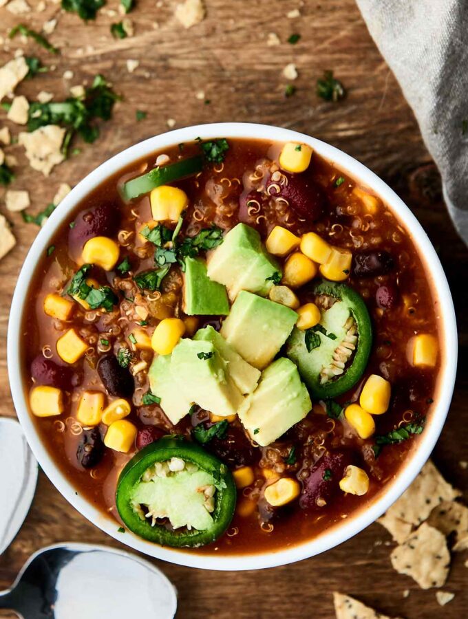 Easy Chili Recipe Only FIVE Ingredients and TWENTY Minutes!