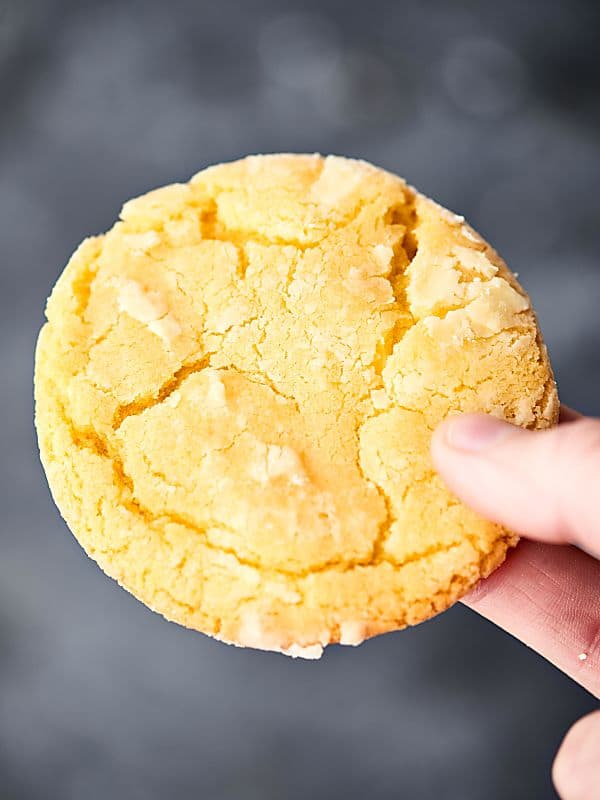 citrom crinkle cookie tartott