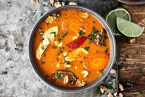 https://showmetheyummy.com/wp-content/uploads/2018/03/Slow-Cooker-Thai-Chicken-Soup-Show-Me-the-Yummy-Google-Thumb-2-500x333.jpg