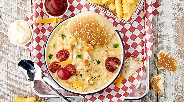 Healthy Instant Pot Turkey Cheeseburger Soup. Packed with flavor, but light on calories! Only 250 calories per large 1 1/2 cup serving. Loaded with turkey, onion, carrots, celery, garlic, chicken broth, potatoes, cauliflower, and cheese! No cream! showmetheyummy.com #healthy #instantpot #turkey #cheeseburger #soup