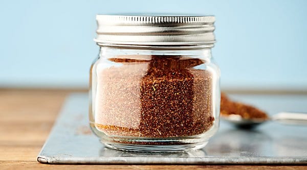 This Homemade Taco Seasoning Recipe comes together in 5 minutes and is loaded with chili powder, cumin, salt, pepper, garlic powder, onion powder, smoked paprika, cayenne, and oregano! Vegan. Gluten Free. Customizable! Lasts Years. showmetheyummy.com #taco #tacoseasoning #homemade #diy #vegan #glutenfree