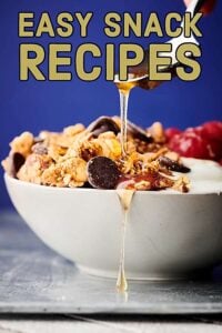 30 Easy Snack Recipes including healthy sweet treats, healthy treats for the salt lover, gluten free snacks, vegan snacks, and even a few indulgent snacks for when you really just want a great snack. :) showmetheyummy.com #homemade #snacks #healthy #vegan #glutenfree