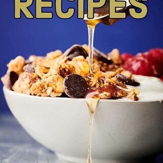 30 Easy Snack Recipes including healthy sweet treats, healthy treats for the salt lover, gluten free snacks, vegan snacks, and even a few indulgent snacks for when you really just want a great snack. :) showmetheyummy.com #homemade #snacks #healthy #vegan #glutenfree