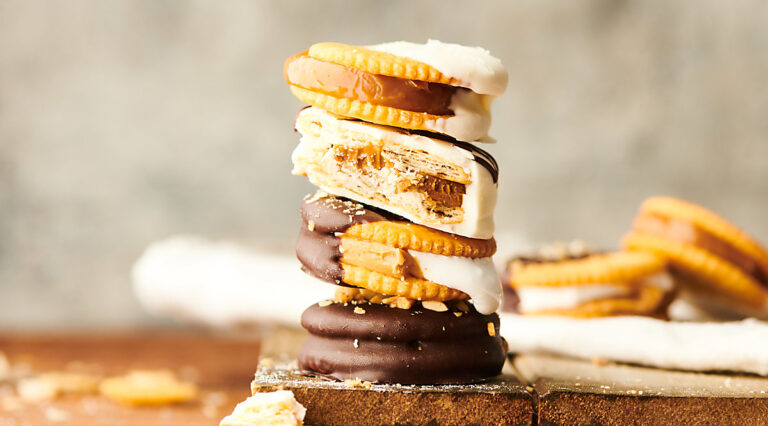 Four ritz cracker cookies stacked