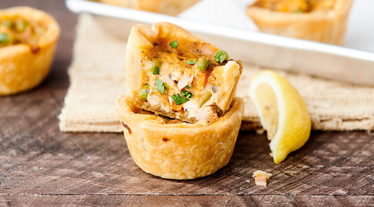 mini chicken pot pies horizontal
