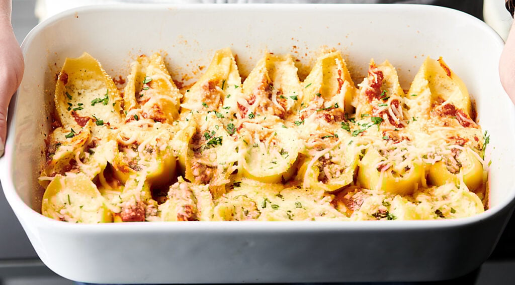 Stuffed Shells with Cottage Cheese Filling, Vegetarian Dinner!