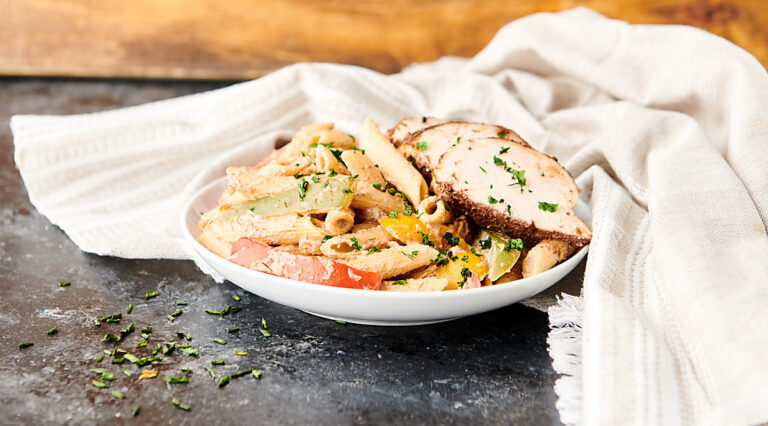 plate of rasta pasta with chicken