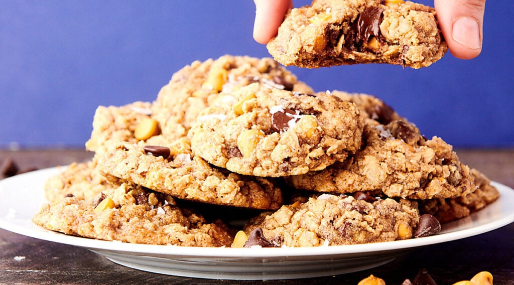 Almond Flour Oatmeal Cookies - Buttery, Chewy, and Gluten-Free!