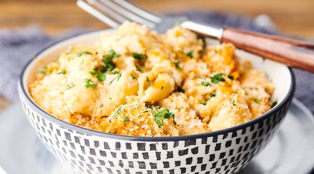 Baked Crab Mac and Cheese Recipe - One Pot Wonder!