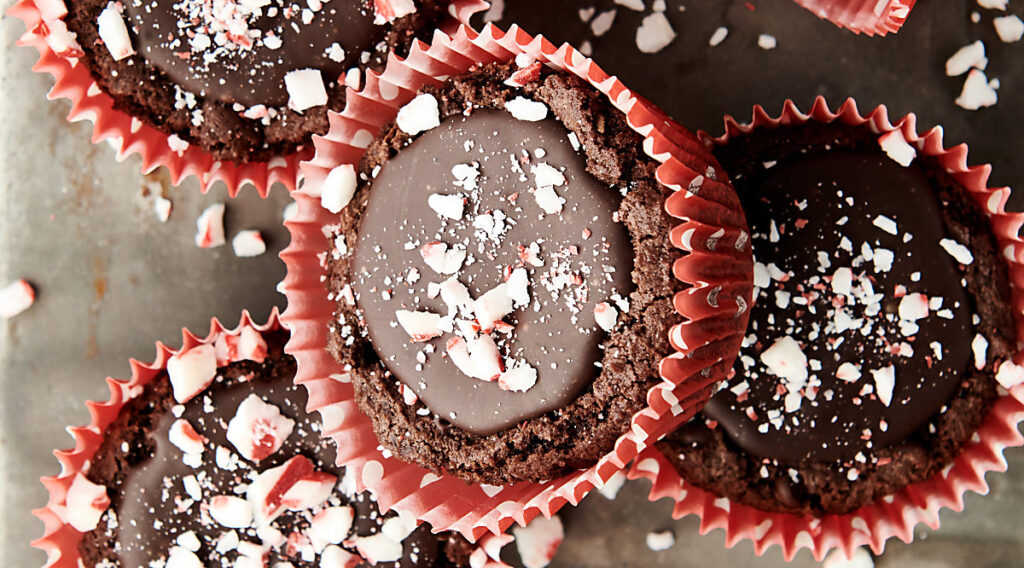 Peppermint Mocha Cookie Cups Recipe - w/ Mocha Fudge Filling