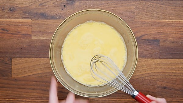 eggs and lemon juice in mixing bowl