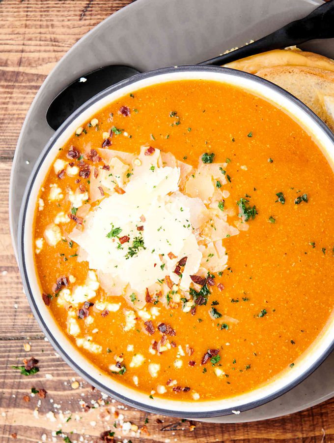 Crockpot Tomato Tortellini Soup 10 Minute Prep, Vegetarian