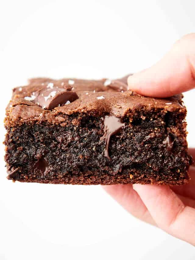 Black Bean Brownies - No Flour And Naturally Sweetened!