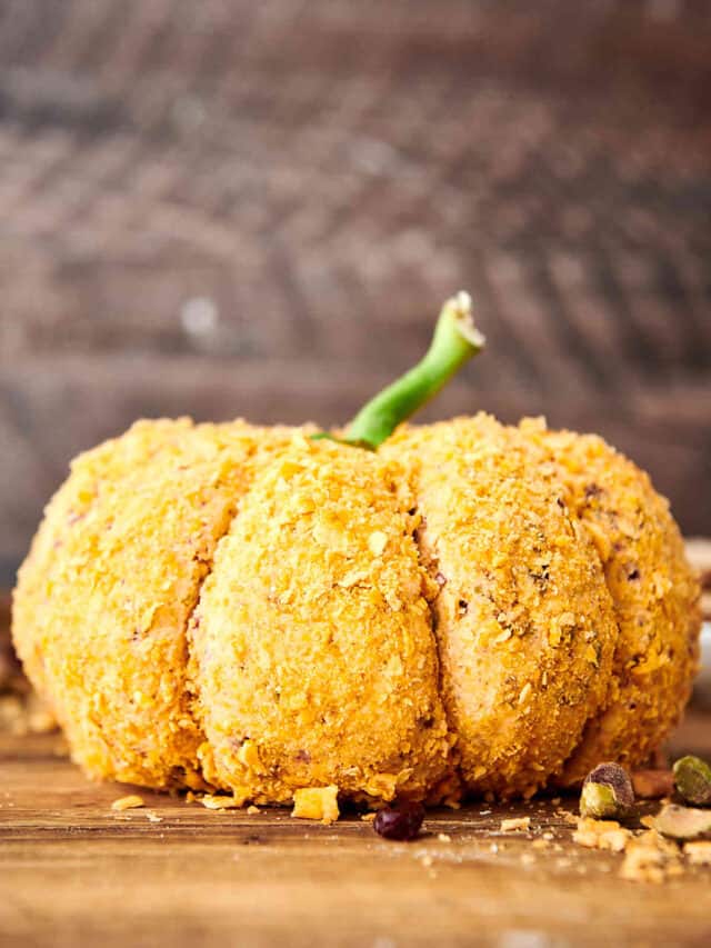 Potato Chip Cheese Ball Cream Cheese, Goat Cheese, Bacon, Chips