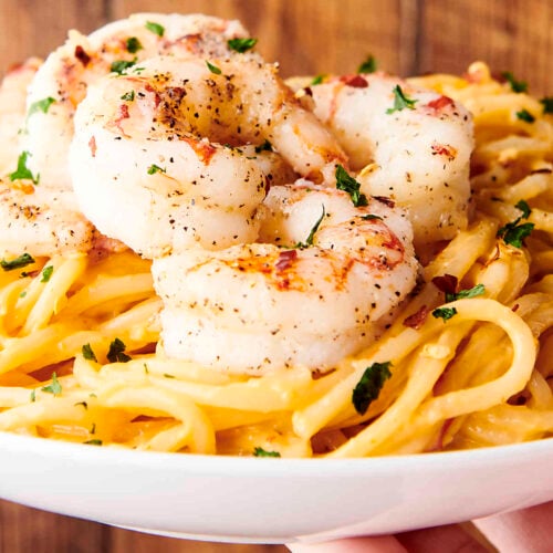 Shrimp Scampi Recipe - Easy 15 Minute Dinner