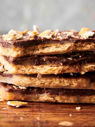 stack of graham cracker toffee pieces