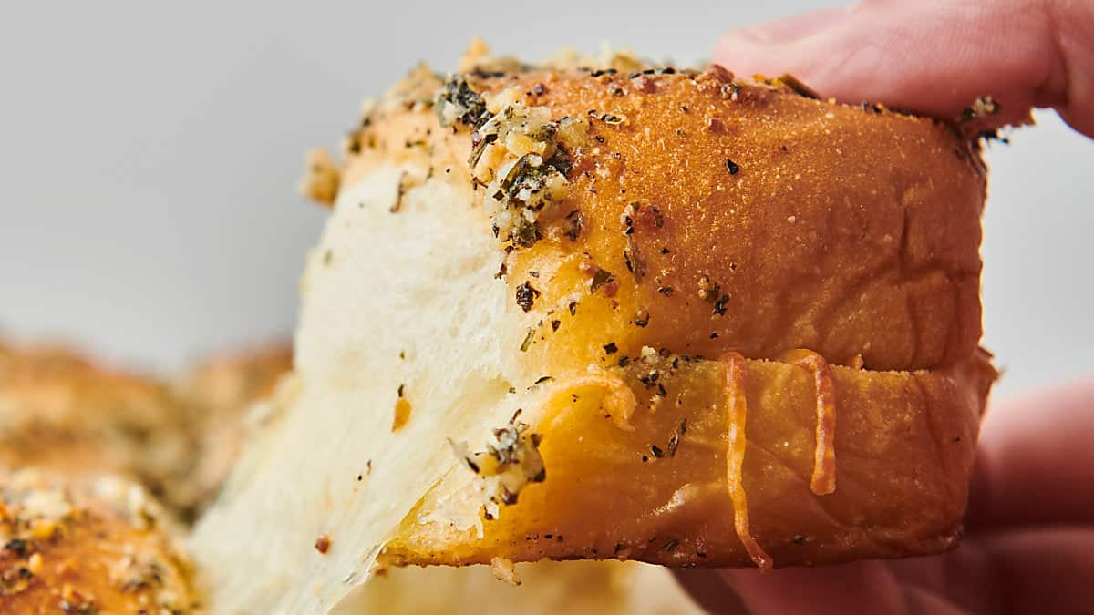 Hawaiian Roll Garlic Bread - with Cheese