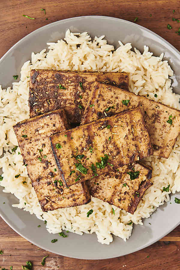 Grilled tofu on a bed of rice