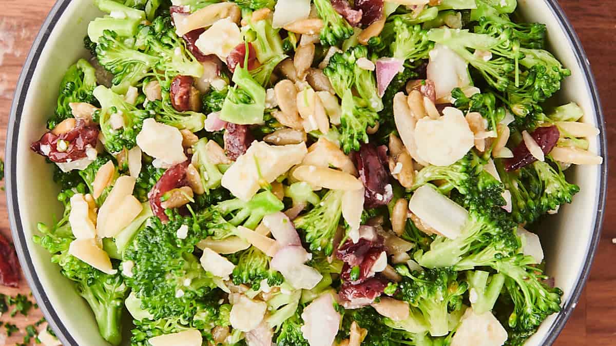 Broccoli salad with red wine vinaigrette