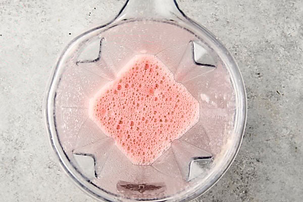 watermelon juice in blender