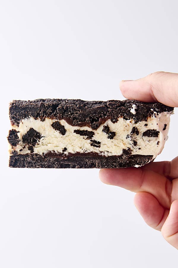 no churn oreo ice cream made into ice cream sandwiches