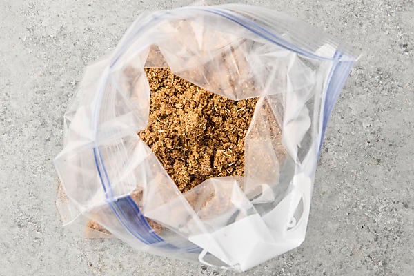 sugar and spices in a ziplock baggie