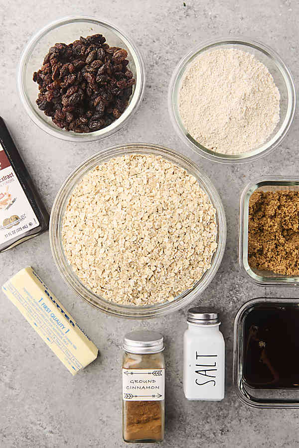 ingredients to make oatmeal cookie granola