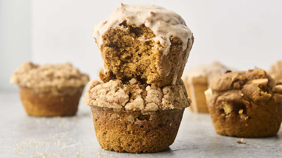 cake mix pumpkin muffins with crumb topping and glaze